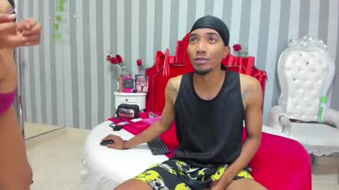 Snapshot of caroyandy chatting on March 2026 12:44:02 PM caroyandy online show from March 2026 12:44:02 PM