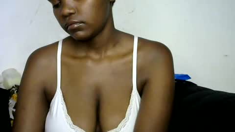 carrie_pink1_ online show from July 2026 10:17:02 PM