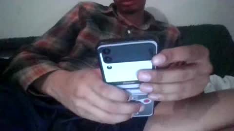 Snapshot of carvelj chatting on July 2026 04:15:01 AM carvelj online show from July 2026 04:15:01 AM