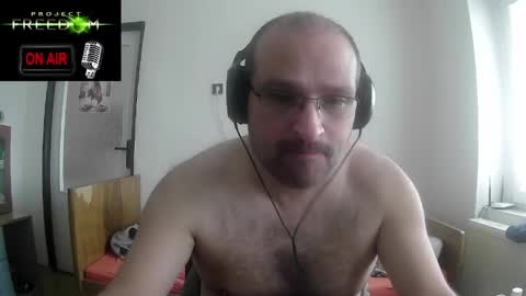 Snapshot of cascadacek chatting on April 2026 12:21:01 PM CASCADACEK online show from April 2026 12:21:01 PM