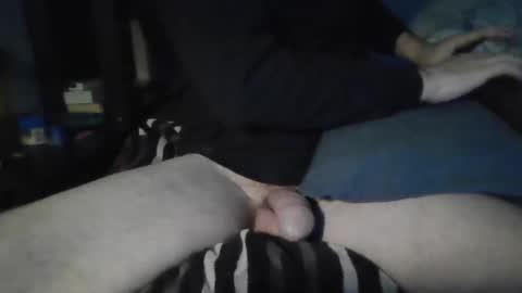 Snapshot of cascadefalls chatting on February 2026 03:11:02 PM Cascade not really but sticking with it online show from February 2026 03:11:02 PM