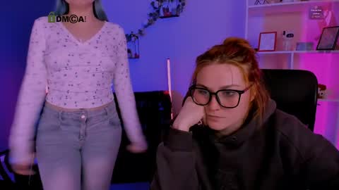 Snapshot of casey_meow_ chatting on April 2026 09:01:02 AM casey_meow_ online show from April 2026 09:01:02 AM