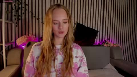 Casey sweeet online show from June 2026 09:22:01 AM