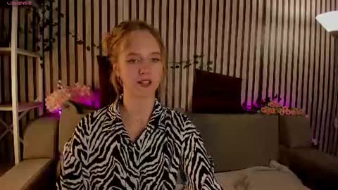 Casey sweeet online show from June 2026 09:15:02 AM