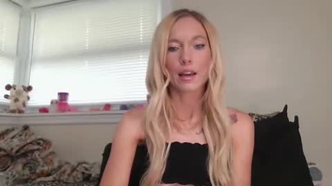 Casey Lakes online show from June 2026 03:12:02 PM