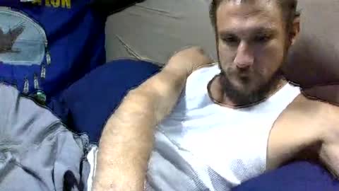 Snapshot of caseyjmcd22 chatting on October 2025 08:18:02 AM okiedadd online show from October 2025 08:18:02 AM