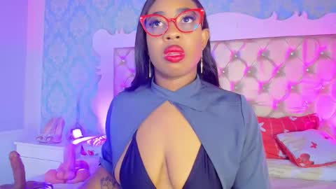 Snapshot of caseymoon chatting on April 2026 12:39:01 PM Casey online show from April 2026 12:39:01 PM