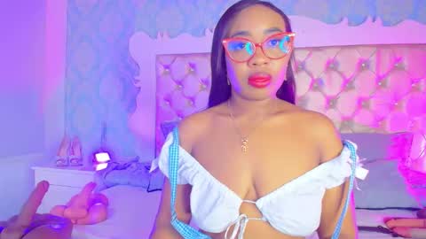 Snapshot of caseymoon chatting on May 2026 12:32:02 PM Casey online show from May 2026 12:32:02 PM