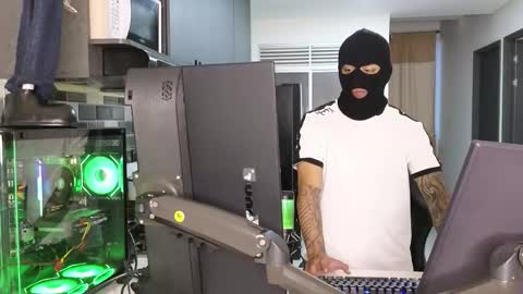 Snapshot of cash_master777 chatting on February 2026 11:09:02 AM cash_master777 online show from February 2026 11:09:02 AM