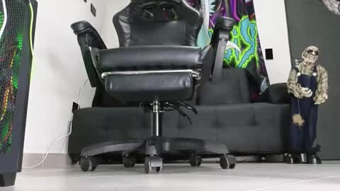 Snapshot of cash_master777 chatting on February 2026 01:38:01 AM cash_master777 online show from February 2026 01:38:01 AM