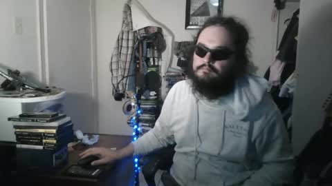 Smashdroid online show from October 2025 02:41:01 AM