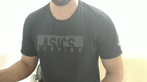 cashmastermuscle77 online show from January 2025 05:29:01 PM