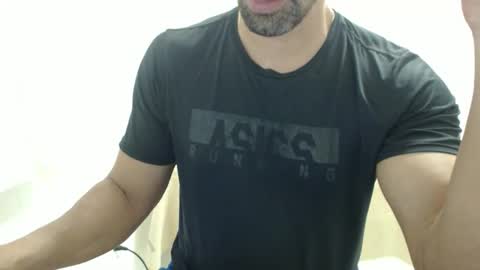 Snapshot of cashmastermuscle77 chatting on April 2026 07:58:02 PM cashmastermuscle77 online show from April 2026 07:58:02 PM