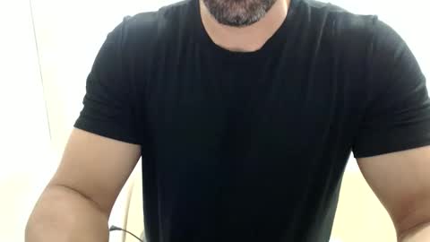 Snapshot of cashmastermuscle77 chatting on May 2026 11:26:01 AM cashmastermuscle77 online show from May 2026 11:26:01 AM