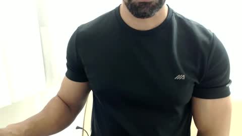 cashmastermuscle77 online show from June 2026 01:54:02 AM
