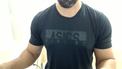 cashmastermuscle77 online show from June 2026 10:24:02 AM