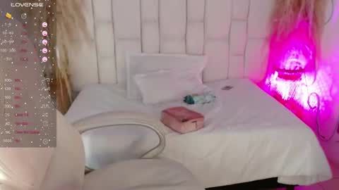 Cassandra online show from July 2026 01:17:01 PM