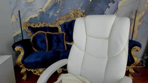 Lena online show from February 2025 11:01:02 AM