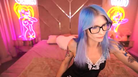 Snapshot of cassandrastars chatting on October 2025 10:43:02 PM Cassandra online show from October 2025 10:43:02 PM