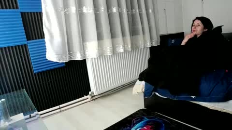 Casandry  online show from January 2025 04:27:01 PM