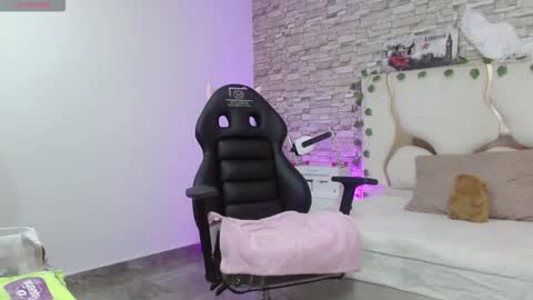 casse_tay online show from February 2026 03:07:01 AM