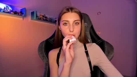 Snapshot of cassiablade1 chatting on January 2025 07:21:01 PM Seductress Cassia FINDOM AND SADISM NO NUDE online show from January 2025 07:21:01 PM