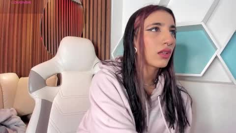 Snapshot of cassidy_evans chatting on September 2025 11:32:01 AM cassidy_evans online show from September 2025 11:32:01 AM