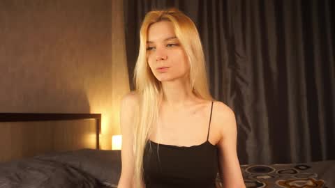 Cassie online show from January 2025 03:29:01 AM