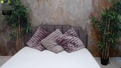 Cassie Marks  online show from February 2026 10:22:01 AM