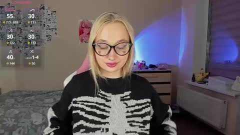 Snapshot of cassie_rosss chatting on March 2025 05:14:02 AM Cassie Rosss online show from March 2025 05:14:02 AM