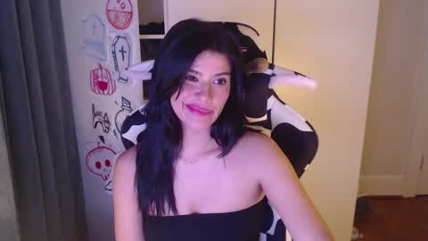 cassiealvarez online show from October 2025 03:41:02 AM