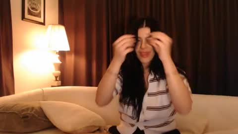 Snapshot of cassiealvarez chatting on June 2026 01:32:01 AM cassiealvarez online show from June 2026 01:32:01 AM
