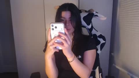 Snapshot of cassiealvarez chatting on July 2026 01:54:01 AM cassiealvarez online show from July 2026 01:54:01 AM