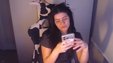 Snapshot of cassiealvarez chatting on July 2026 02:04:01 AM cassiealvarez online show from July 2026 02:04:01 AM