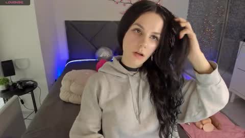 Cassie online show from March 2026 06:28:02 AM