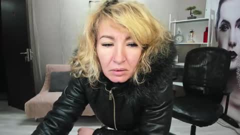 CassieJonas online show from March 2026 03:43:01 AM