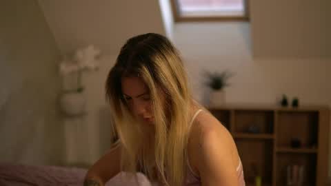 Cassi online show from May 2026 03:24:01 AM