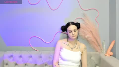 Snapshot of cassies_sandy chatting on December 2024 06:14:01 AM cassies_sandy online show from December 2024 06:14:01 AM