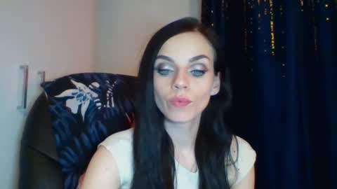 Snapshot of cassiexqueen chatting on October 2025 08:00:02 PM Cassie online show from October 2025 08:00:02 PM