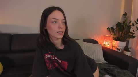 Snapshot of cassisland chatting on October 2025 07:01:01 PM cassandra online show from October 2025 07:01:01 PM