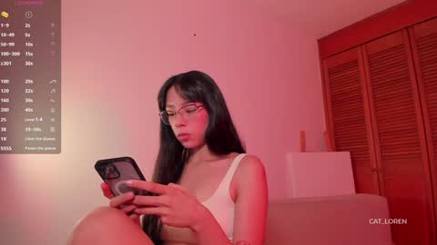 Loren online show from February 2025 06:24:02 PM