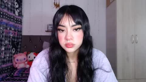 Snapshot of cat_mila_ chatting on September 2025 01:27:01 AM Mila online show from September 2025 01:27:01 AM