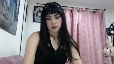 Snapshot of cat_mila_ chatting on March 2026 05:41:02 AM Mila online show from March 2026 05:41:02 AM