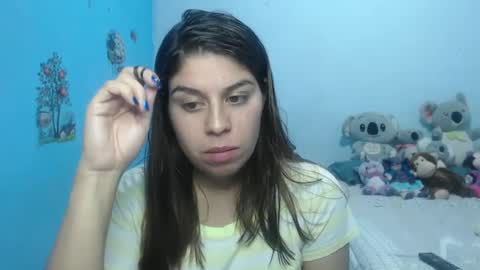 Snapshot of cata_09 chatting on January 2025 11:35:02 PM cata online show from January 2025 11:35:02 PM