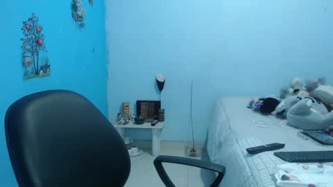 Snapshot of cata_09 chatting on February 2025 02:20:01 AM cata online show from February 2025 02:20:01 AM