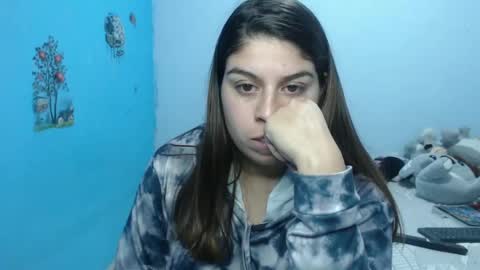 Snapshot of cata_09 chatting on March 2025 12:28:02 AM cata online show from March 2025 12:28:02 AM