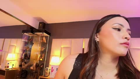 Snapshot of cata_alvarezz chatting on February 2025 06:59:01 PM catalina online show from February 2025 06:59:01 PM