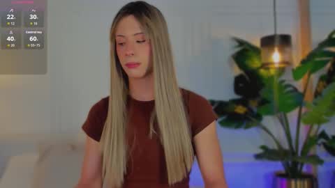 Snapshot of cata_johnss chatting on September 2025 03:49:01 AM cata_johnss online show from September 2025 03:49:01 AM