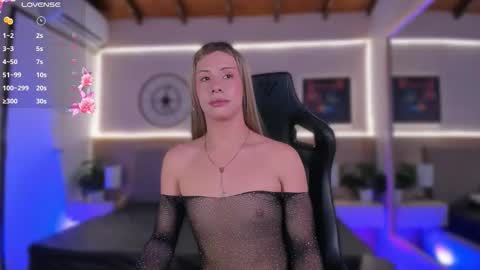 Snapshot of cata_johnss chatting on October 2025 12:50:01 PM cata_johnss online show from October 2025 12:50:01 PM