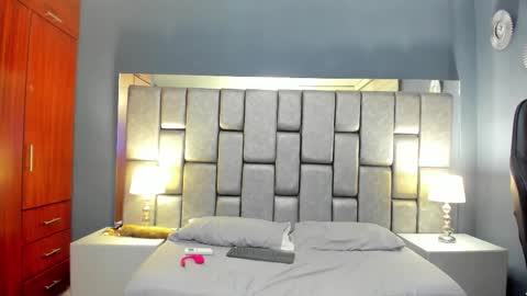 Cata Joness  My schedule 2200 - 0500 GMT -5 online show from October 2025 10:39:02 AM